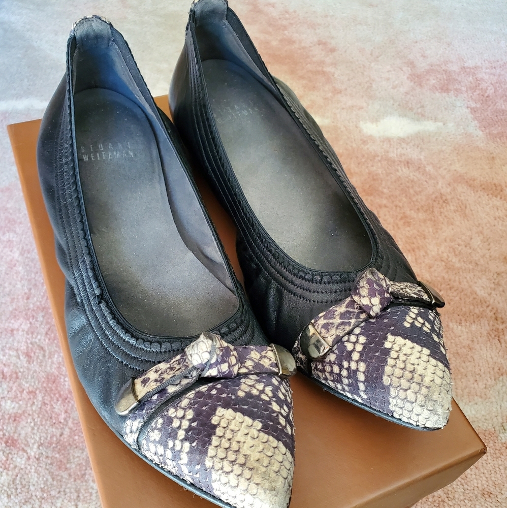Stuart Weitzman Flat shoes size 7.5